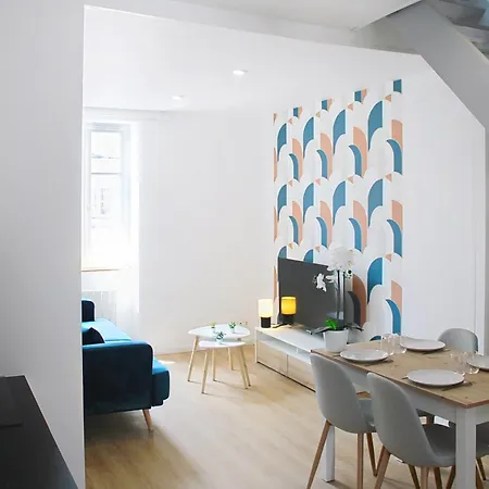 Palois A Deux Pas Des Halles 波城