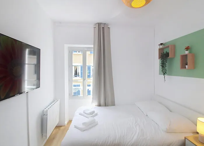 Palois A Deux Pas Des Halles Apartamento *