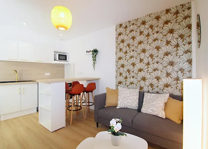 Palois A Deux Pas Des Halles *