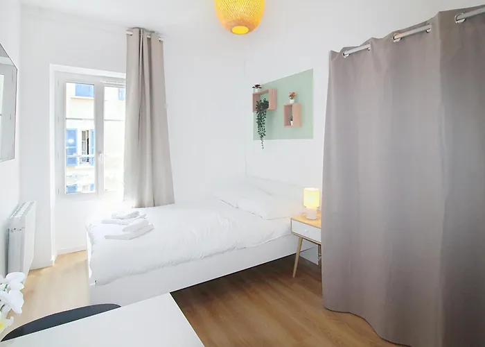 Palois A Deux Pas Des Halles Pau